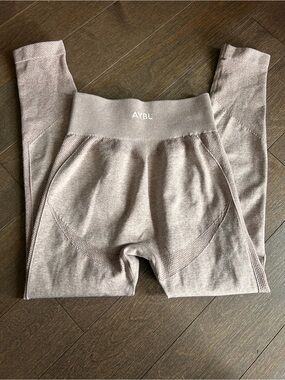AYBL Seamless High-Waist Leggings in Mauve Taupe size Small